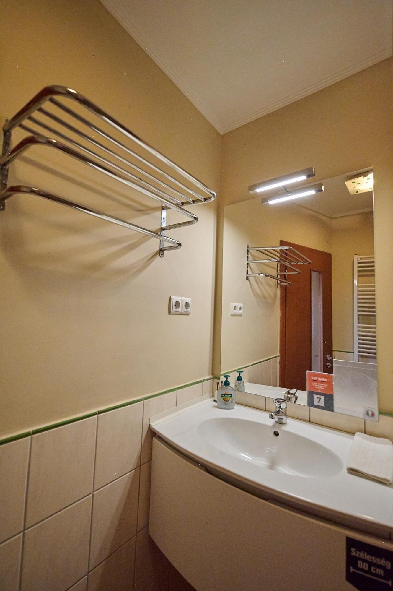Carolina Apartman Βουδαπέστη Εξωτερικό φωτογραφία