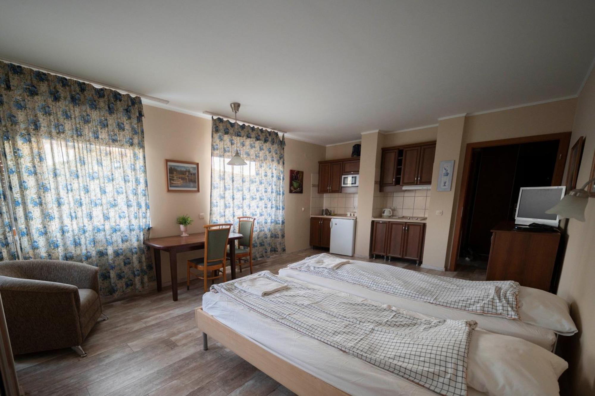 Carolina Apartman Βουδαπέστη Εξωτερικό φωτογραφία